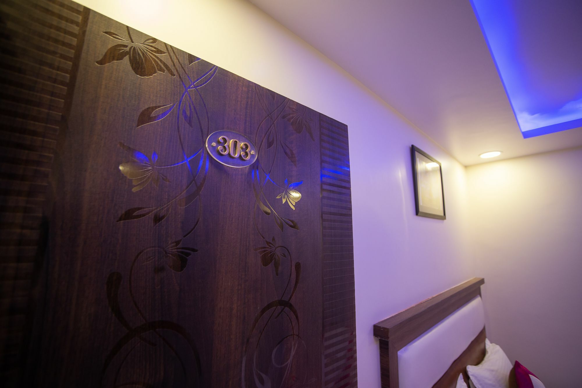 Hotel Sarthak Palace - By Pooja Hospitality New Delhi Exterior photo