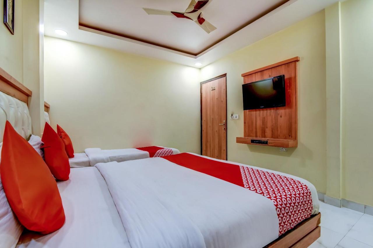 Hotel Sarthak Palace - By Pooja Hospitality New Delhi Exterior photo