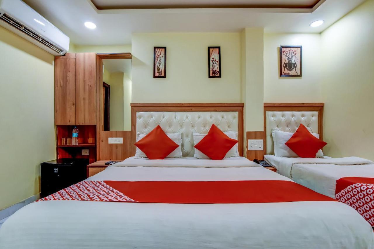 Hotel Sarthak Palace - By Pooja Hospitality New Delhi Exterior photo