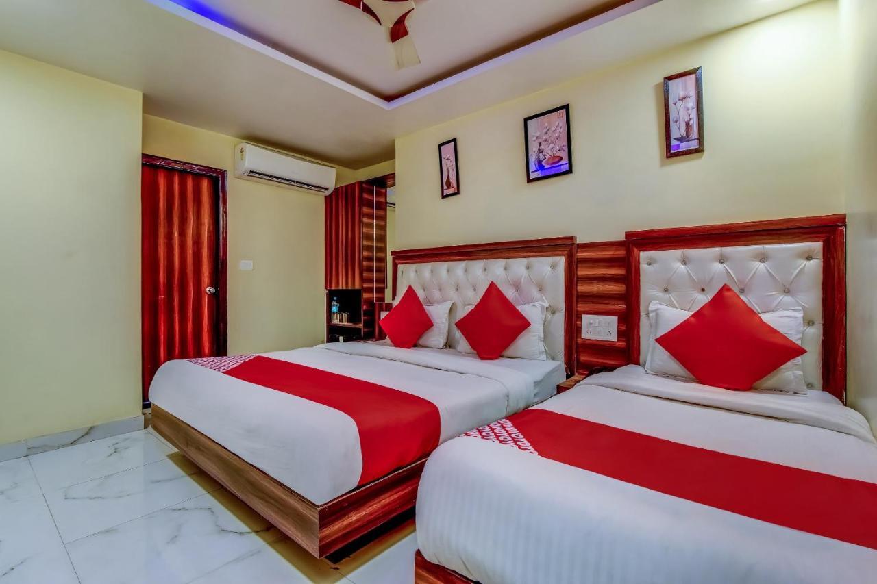 Hotel Sarthak Palace - By Pooja Hospitality New Delhi Exterior photo